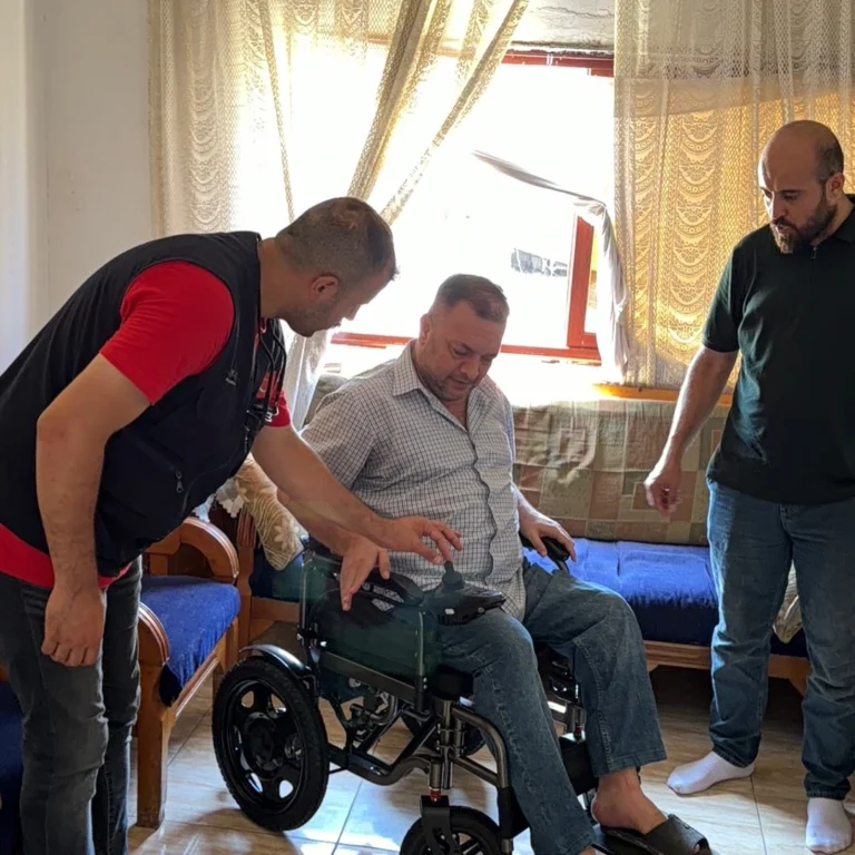 Yaşlı ve Kimsesiz Desteği